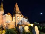 Travel Channel filmeaza la Castelul Corvinilor pentru un episod din Ghost Adventure