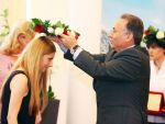 Guvernul vrea sa ii premieze pe elevii care au obtinut media 10 la bacalaureat