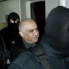 Omar Hayssam a fost adus in Romania. Sirianul, condamnat la 38 de ani de inchisoare pentru inselaciune si terorism, va executa pedeapsa cea mai mare, de 20 de ani