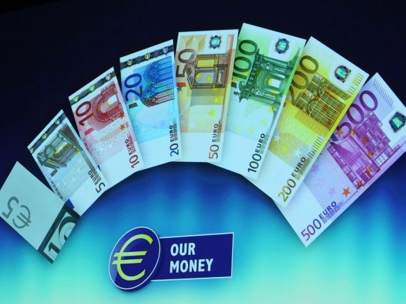Presedintele: Guvernul se dovedeste incompetent in absorbtia banilor europeni pentru 2014-2020