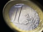Cursul BNR a coborat nesemnificativ, la 4,3886 lei/euro