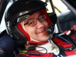 Ponta si-a donat casca de pilot la o gala caritabila pentru Muzeul Brukenthal din Sibiu
