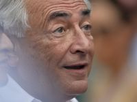 Fostul director FMI, Dominique Strauss-Kahn, trimis in judecata pentru proxenetism in forma agravata, in grup