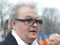 Gheorghe Funar, ales presedinte al PRM. Corneliu Vadim Tudor, exclus din partid