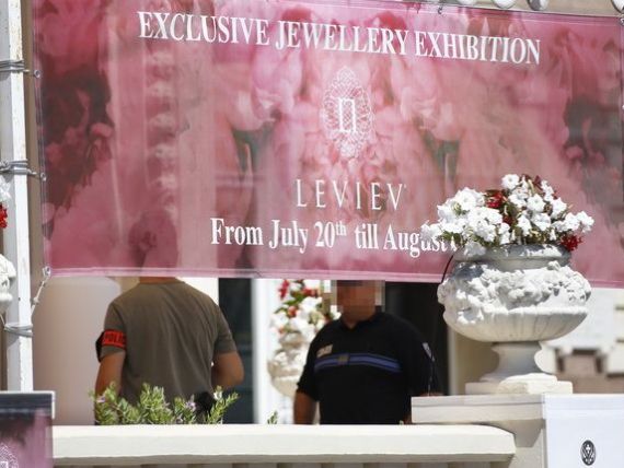 Bijuteriile de 103 milioane euro, furate la Cannes, apartineau lui Lev Leviev, proprietarul AFI Palace Cotroceni