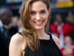Forbes: Angelina Jolie, actrita cel mai bine platita de la Hollywood