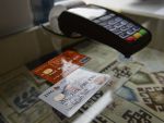 Clientii ING pot face plati cu ajutorul telefonului, fara introducerea PIN-ului