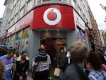 Vodafone, la un pas de a derula cea mai mare tranzactie din ultimii 13 ani. Vinde 45% din Verizon Wireless, pentru 130 miliarde dolari