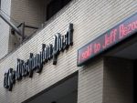 Washington Post, ziarul care l-a dat jos pe Nixon in urma scandalului Watergate, va fi cumparat de fondatorul Amazon