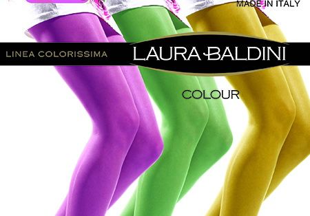 Romanca Laura Baldini vinde ciorapi cu numele sau si estimeaza pentru 2013 afaceri de 5 mil. euro