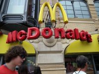McDonald&rsquo;s tine prea mult la eticheta. Are probleme cu restaurantele in sistem de franciza, din cauza pretentiilor ridicate