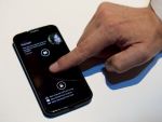 Banii de hartie, pe cale de disparitie in epoca smartphone-ului. Ultima metoda de plata la comercianti. Cum achiti nota prin check-in