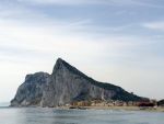 Nave de razboi britanice pleaca spre Mediterana in contextul unor tensiuni cu Spania, pe tema Gibraltarului