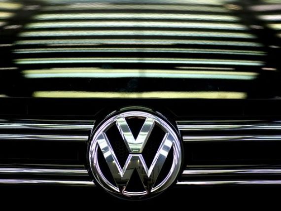 Volkswagen fabrica prea multe masini. Vanzarile sub brand propriu au inregistrat al doilea declin lunar in trei ani si jumatate