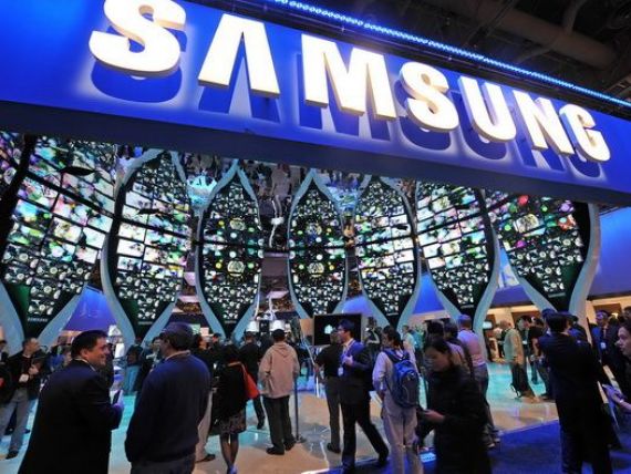 Samsung lanseaza in septembrie ceasul-telefon, cu conexiune la internet. Ce stie sa faca Galaxy Gear