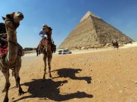 Tarile europene isi indeamna turistii aflati in Egipt sa nu paraseasca statiunile in care sunt cazati. Violentele se apropie de zonele turistice