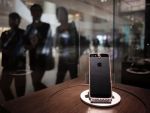 Premiera pentru Apple. Urmatorul iPhone va fi auriu