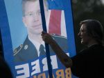 Militarul american care a furnizat documente secrete site-ului Wikileaks, condamnat la 35 de ani de inchisoare