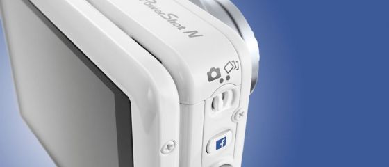 Camera foto care urca instant pozele pe Facebook. Ce stie sa faca noul gadget de la Canon