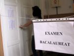 Peste 55.000 de absolventi de liceu sustin proba scrisa la Limba romana de la bacalaureat