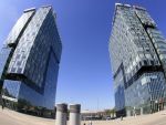 Tranzactiile imobiliare stagneaza in 2013. Investitorii, interesati de malluri si cladiri de birouri