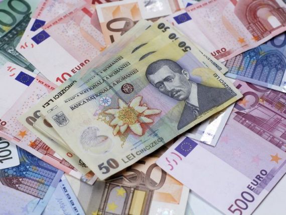 Cursul BNR a urcat cu 1,16 bani, la 4,4466 lei/euro