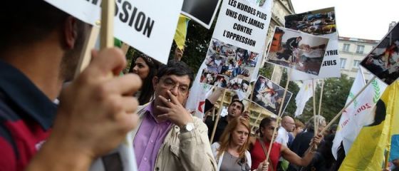 Sute de persoane au manifestat, la Paris, impotriva unei actiuni militare in Siria