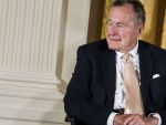 Gafa uriasa. George Bush tatal a prezentat intr-un comunicat condoleante pentru moartea lui Nelson Mandela