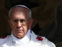 Papa Francisc critica in termeni extrem de duri birocratia de la Vatican