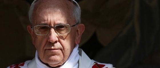 Papa Francisc a cerut iertare pentru abuzurile preotilor pedofili