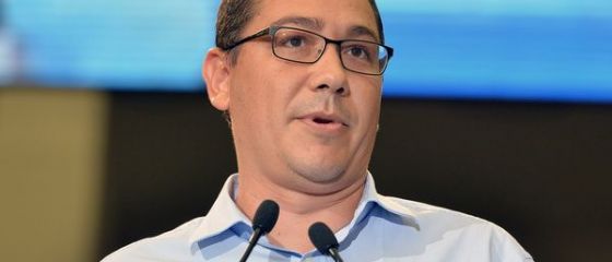 Ponta: Mentinem acciza de 7 centi la carburant. Basescu putea sa nu semneze acordul FMI, dar a semnat