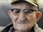 A murit cel mai batran barbat din lume