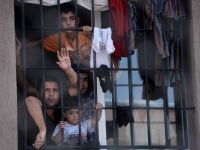 Bulgaria nu mai face fata afluxului de refugiati din Irak si Siria si cere UE sa preia o parte din ei