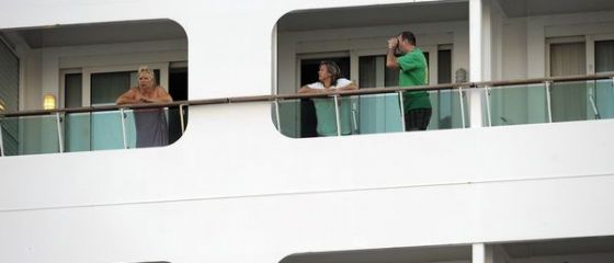 Unii dintre cei mai bogati oameni din lume au ajuns in portul Constanta. La bordul Orasului Plutitor au apartamente de 7 mil. dolari fiecare Donnald Trump si Madonna