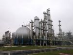 Salariatii disponibilizati de la Oltchim Ramnicu Valcea vor sa dea in judecata combinatul