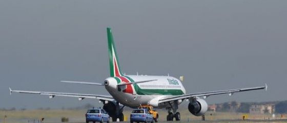 Un avion al companiei Alitalia a aterizat de urgenta pe aeroportul din Budapesta
