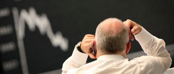 Grecia incearca sa opreasca companiile listate la bursa sa-si mute sediile in afara tarii