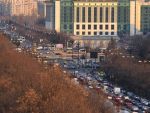 Atentionari meteo, blocaje in trafic, situatii de urgenta din Bucuresti, anuntate prin 36 de panouri in intersectii