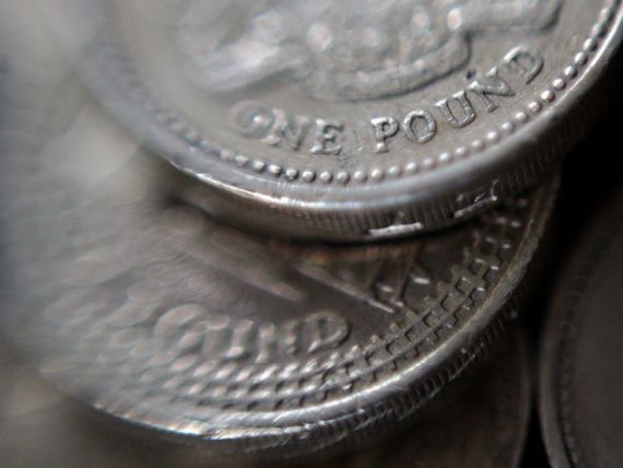 Marea Britanie emite, in premiera, o serie speciala de monede, cu ocazia botezului micului print