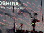 Toshiba isi da in judecata partenerul american Western Digital pentru 1 miliard de dolari, in conflictul legat de vanzarea diviziei de cipuri