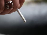
	Dispar tigarile cu arome. Ce se intampla cu cele slim si mentolate. In Romania, sectorul tutunului e al doilea mare contributor la bugetul de stat
