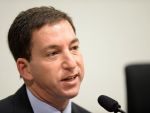 Jurnalistul Glenn Greenwald, care a publicat dezvaluirile lui Snowden despre spionajul NSA, paraseste The Guardian