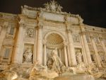 Fantana in care turistii arunca un milion de euro pe an