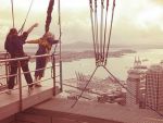 Beyonce a facut bungee jumping de pe cea mai inalta cladire din emisfera sudica