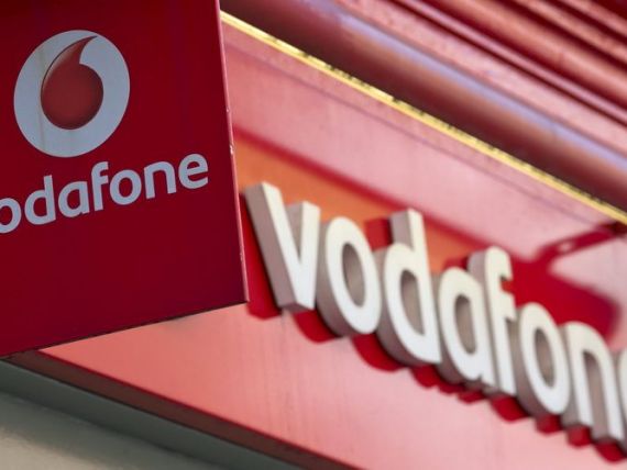 Sefii Vodafone vor incasa 90 mil. dolari in urma vanzarii participatiei la Verizon Wireless