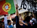 Nu creditorilor, nu foametei . Portugalia a iesit in strada pentru a protesta impotriva masurilor de austeritate