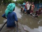 Inundatiile au provocat cel putin 48 de morti in estul Indiei