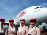 Emirates Airline negociaza o comanda record de avioane Boeing