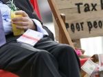 Navetistii banilor si bancnotele bin Laden . Tot mai multi europeni speriati de fisc trec granitele comunitare cu sume uriase nedeclarate