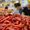 Productia agricola record nu i-a imbogatit pe fermieri. Legumicultorii au obtinut doar o treime din banii investiti, din cauza preturilor derizorii